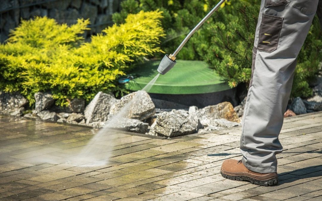 What’s the Difference Between Power Washing, Pressure Washing and Soft Washing?